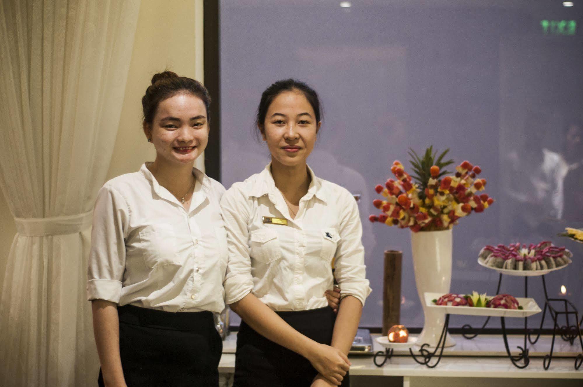 Sofia Suite Hotel Danang Exterior foto